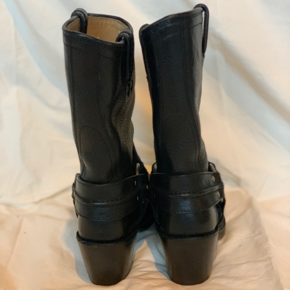 FRYE Harness Boots - NWOB - Size 6 - Picture 5 of 5